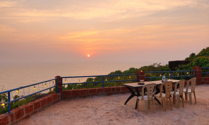 Kunkeshwar Hotel | Sai Sagar Beach Resort Kunkeshwar