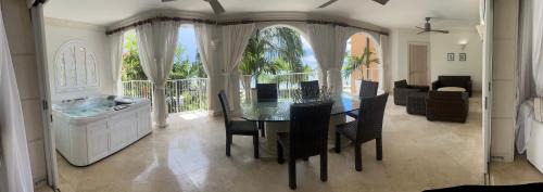 Little Battaleys Apartamento | Saint Peter's Bay Beachfront 309