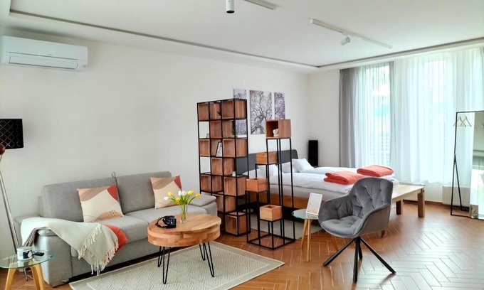 Mosonmagyarovar Apartamento | Sakura Studio Apartment