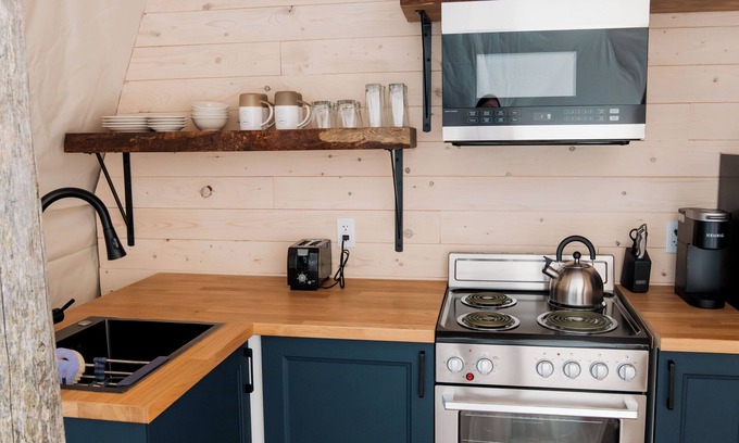 Bonne-Esperance Otro | Salmon Bay Farm