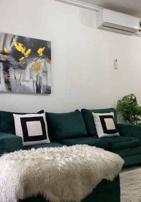 Lusaka Apartamento | Sanctuary Aparthotel-AC-Garden- Solar-Wi-Fi -Firepit-Park-Carport