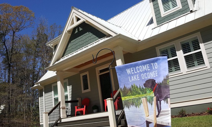 Lake Oconee Casa | Sandy Cove Lake House - Patio, muelle y playa de arena natural @ ¡Nuevo hogar!