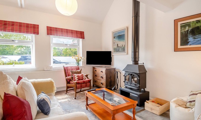 East Runton Casa | Sandy Lane - Cromer - Tres Habitaciones Casa, Capacidad 5