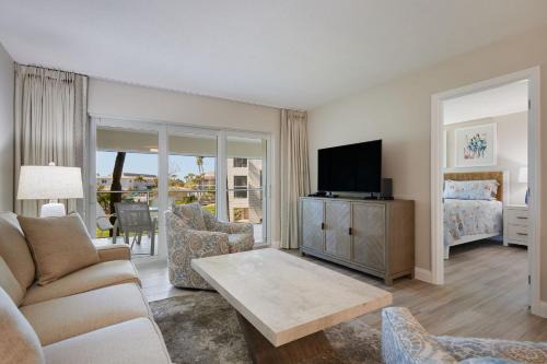 Sanibel Casa | Sanibel Inn 511- Premier Two Bedroom Residence, Resort Amenities Included!