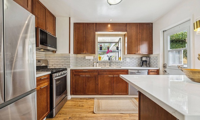 Alta Mesa Casa | Santa Barbara Mesa Home on the hill