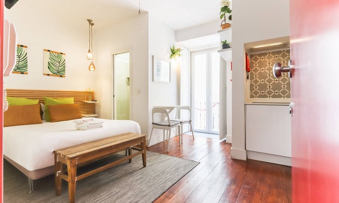 Misericordia Apartamento | Santos Tiny Studio II by Homing