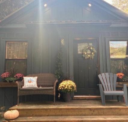 Gravenhurst Villa | Sawdust City Haus