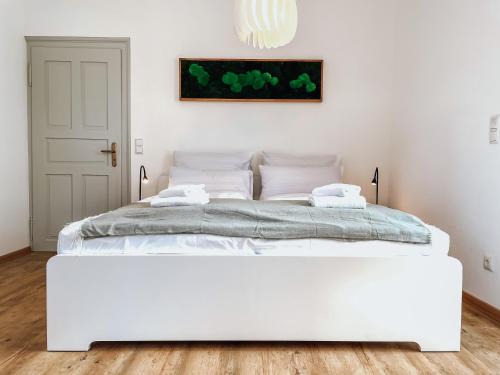 Noerdlingen Apartamento | SCHEE Apartments - stilvolle & zentrale Wohnungen mit Privatparkplatz