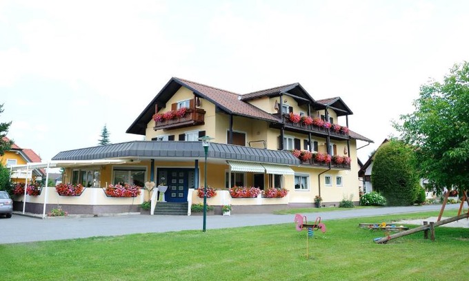 Schwanberg Hotel | Schwanbergerstüberl