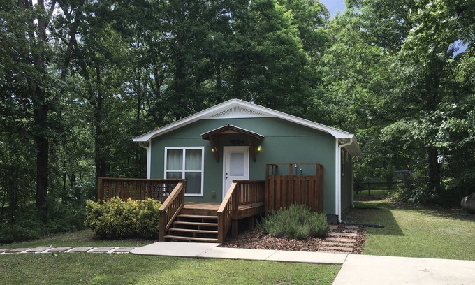 Arley Casa | Scout's Hideaway on Beautiful Smith Lake