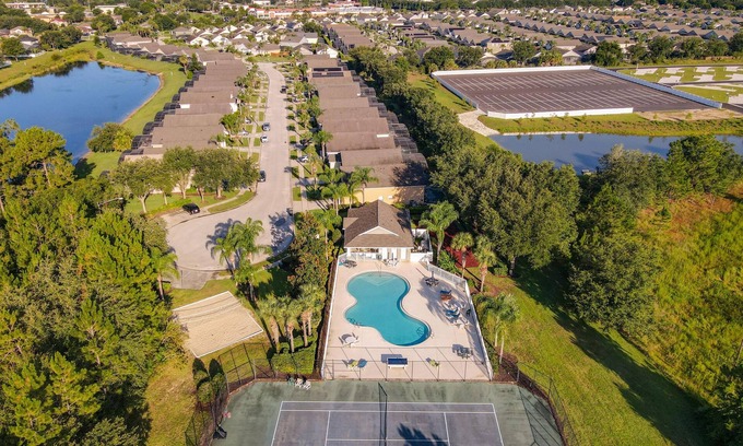 Four Corners Casa | Scuttle Vacation Pool Home W Spa