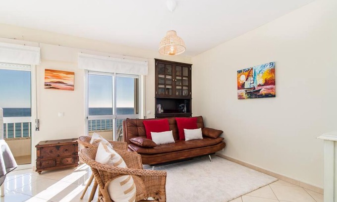 Armacao de Pera Apartamento | Sea Side Apartment by SIDE VILLAS