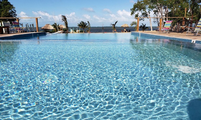 Ciudad de Belice Hotel | Sea Side Chateau