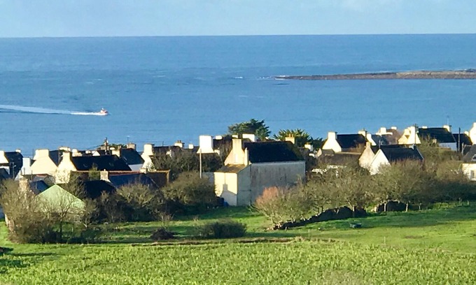 Poulgoazec Casa | SEA VIEW 1km away, near Audierne and Kersiny beach.