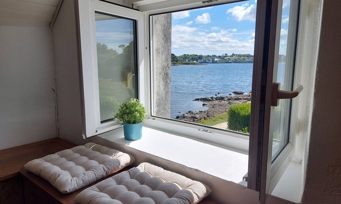 Kerlouet Apartamento | Vista al mar - Casa con jardín para 2