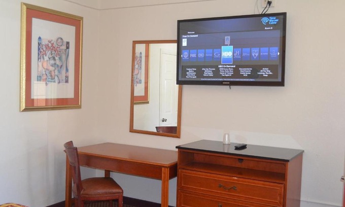 Port Hueneme Hotel | Seaside Inn Motel