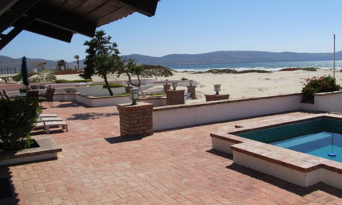 Lengüeta Arenosa Casa | Secluded Beach Home in Baja Paradise: Great View & Outdoor Space -Dipping Pool!