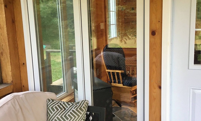 Goshen Cabina | Secluded Tiny Cabin Screened Porch Sleeps 4 - Goshen Springs Getaway