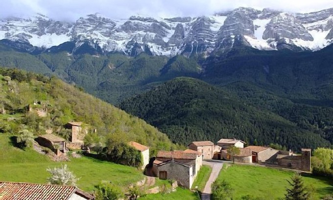 Cava Cabaña | Casa rural (alquiler íntegro) Cal Sansa para 8 personas