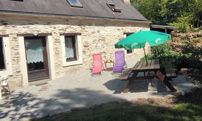 Pleyben Casa | self-catering cottage for 7 persons with animals