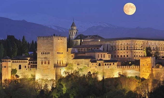 Lubrin Apartamento | Apartamento de granja con vistas al jardín.