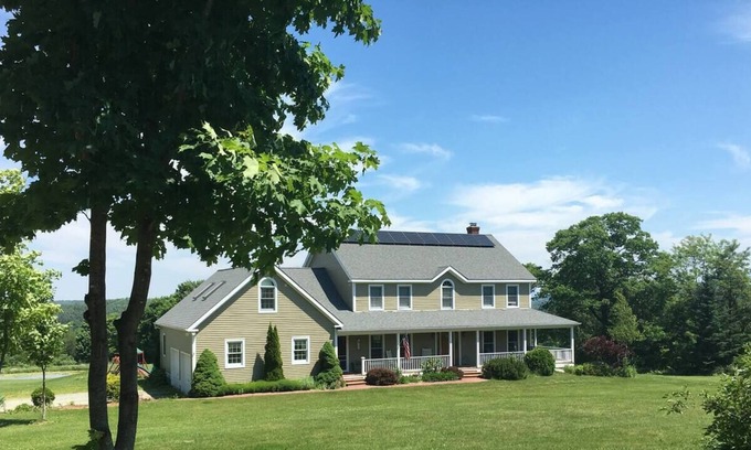 Williston Casa | Serene Home on 10-acre private property with stunning mountain views