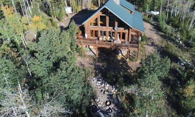 South Snyderville Basin Cabina | Serene Utah Mountain Escape