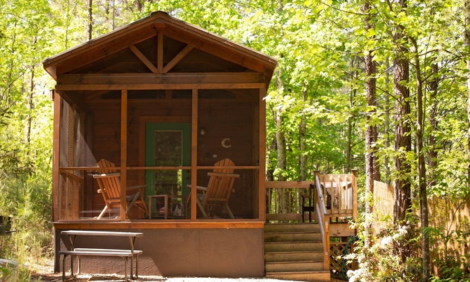 Mill Spring Cabina | Serenity Ridge Cabin C: Couple's Escape