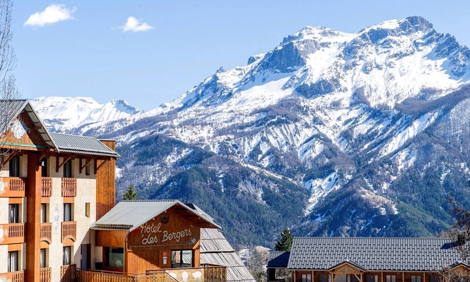 Pra Loup Condominio | Appartement avec Wi-Fi GRATUIT | Seulement à 300m des Remontées Mécaniques