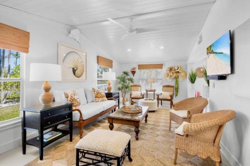 Longbeach Village Casa | Seven Palms Beach House