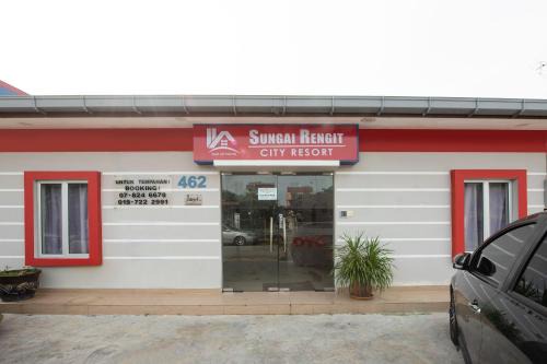 Sungai Rengit Hotel | Sg Rengit City Resort 1