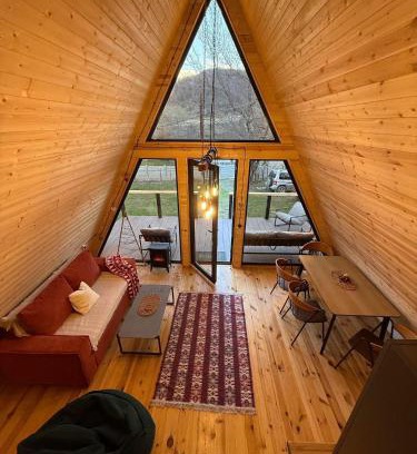 Racha-Lechkhumi and Lower Svaneti Apartamento | Shoda Valley შოდა ველი