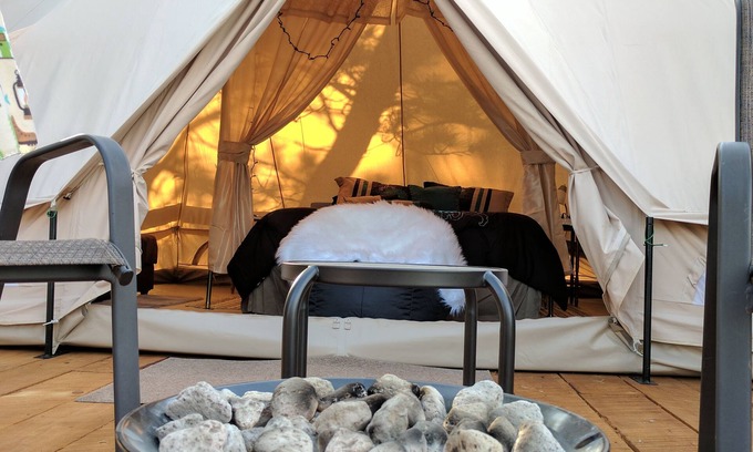Hot Springs Alquiler De RV | Sibley Bell Tent 2 @EvansCliff, Beautiful Canyon High-rise deck w / Hot Tub !!