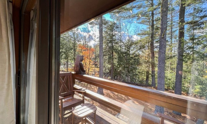 Bartlett Casa | Ski-in/Ski-out @ Attitash | Modern & Spacious