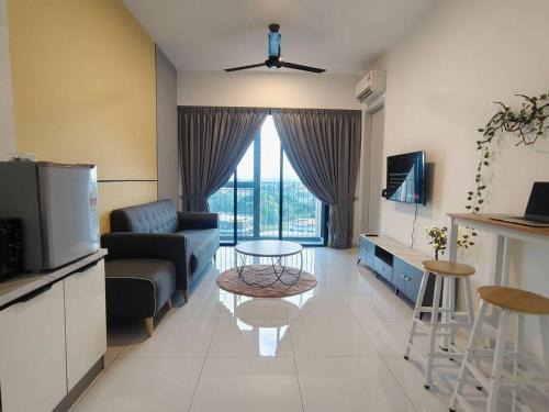 Bukit Indah Apartamento | Skytree A0802-(1) Netflix Aeon ByStay