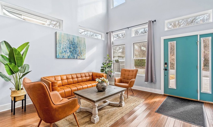 Durham Casa | Sleek, Modern, Home! by Duke in Downtown