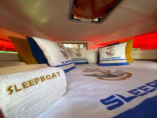 Campanha Alquiler De Eote | SLEEPBOAT Barco Hotel
