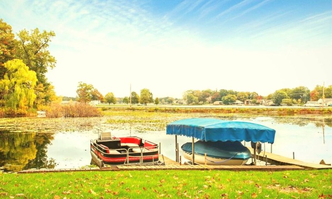 La Porte Casa | "SOFANA EN EL LAGO" - ¡Momentos inolvidables de relajación en el lago!