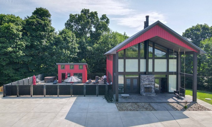 Senecaville Casa | Some Kind of Wonderful: Escape Near Seneca Lake