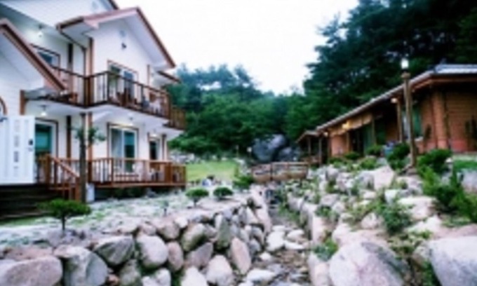 Jumunjin-eup Casa | Sonamu Pension