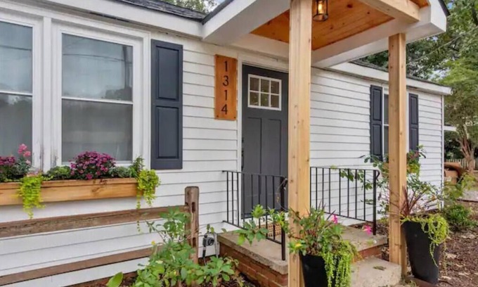 Aiken Casa | Songbird Cottage-Aiken/Bruce's Field/Golf/Polo