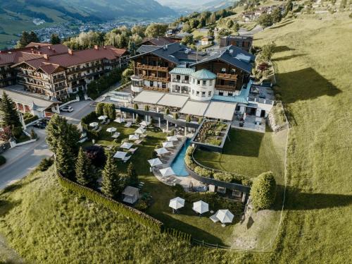 Alpendorf Hotel | Sonnhof Alpendorf - an adults only place