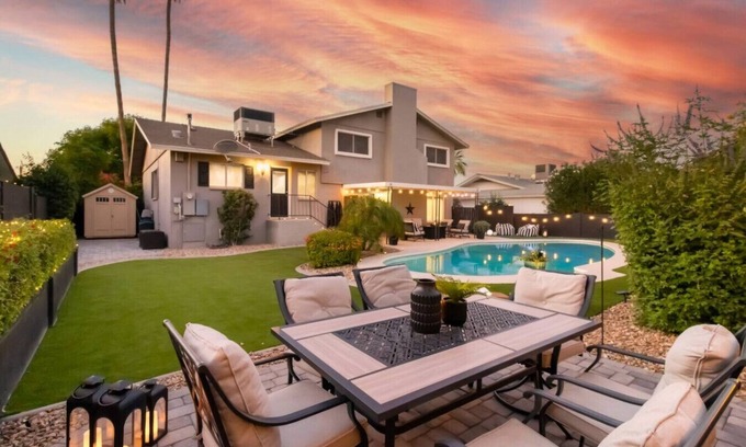 Park Scottsdale One Apartamento | Scottsdale Beauty! Minutes from Old Town Scottsdale - Heated Pool