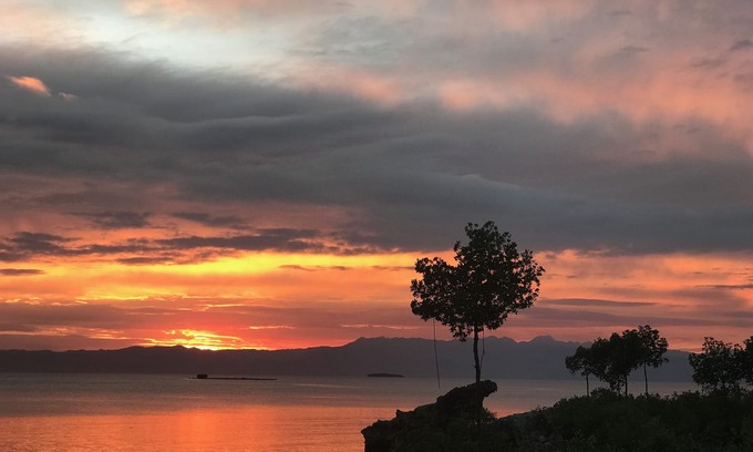 Badian Casa | CASA DE HUÉSPEDES DE LOS VIAJEROS DEL ALMA Habitación alegre / alegre