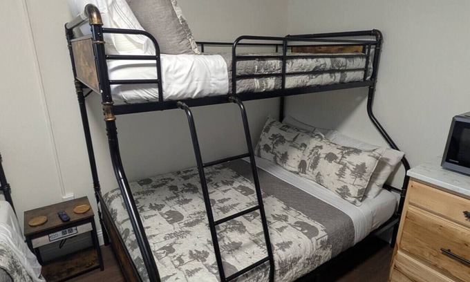 Canaan Apartamento | South of the Border VT Room 7