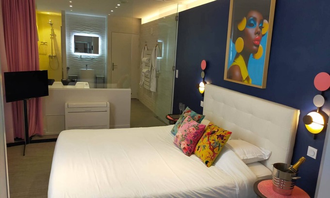 Saint-Serge Apartamento | La Conciergerie ofrece un apartamento con spa privado (rosa rosae)