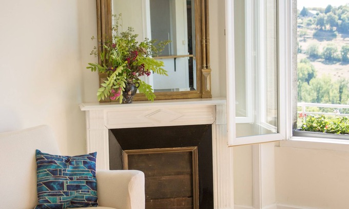 Ayen Apartamento | Amplio apartamento de 2 dormitorios con impresionantes vistas.