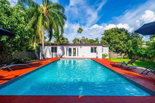 Little Haiti Casa | Spacious 3 bedroom Home with Oversized Pool & Backyard