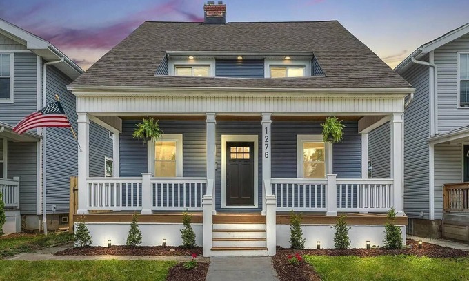 Weinland Park Casa | Spacious 4BR w/ Game Room & Yard Walk to OSU