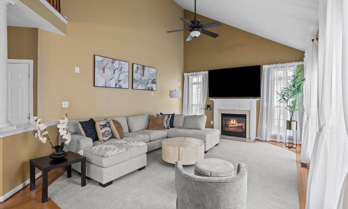 Bowie Casa | Spacious 5BR Retreat w/ Piano & Pool Table – Near DC & Baltimore